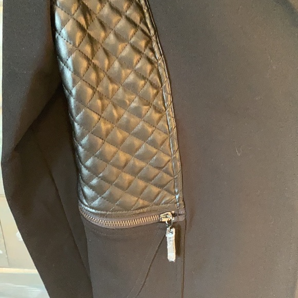 NWT LADIES COAT with double pockets - Picture 4 of 5